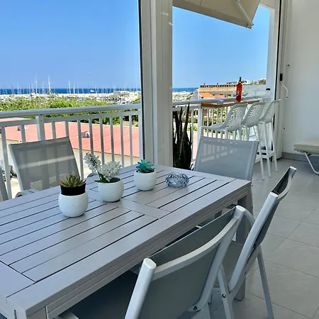 Blue Marine View Апартаменты