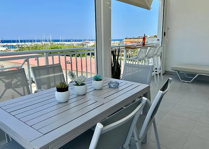 Blue Marine View Апартаменты