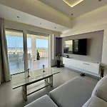 Blue Marine View Apartamento *